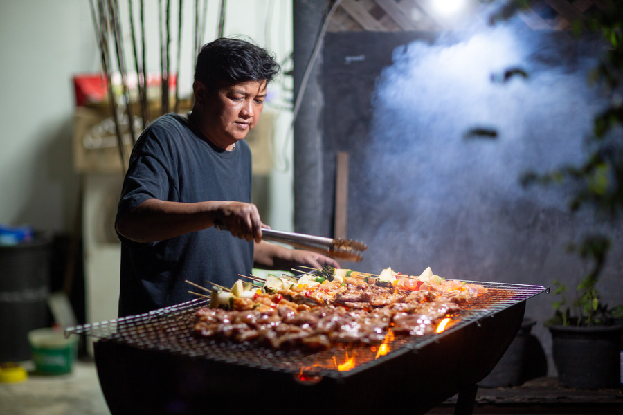 A traditional Thai beach BBQ
